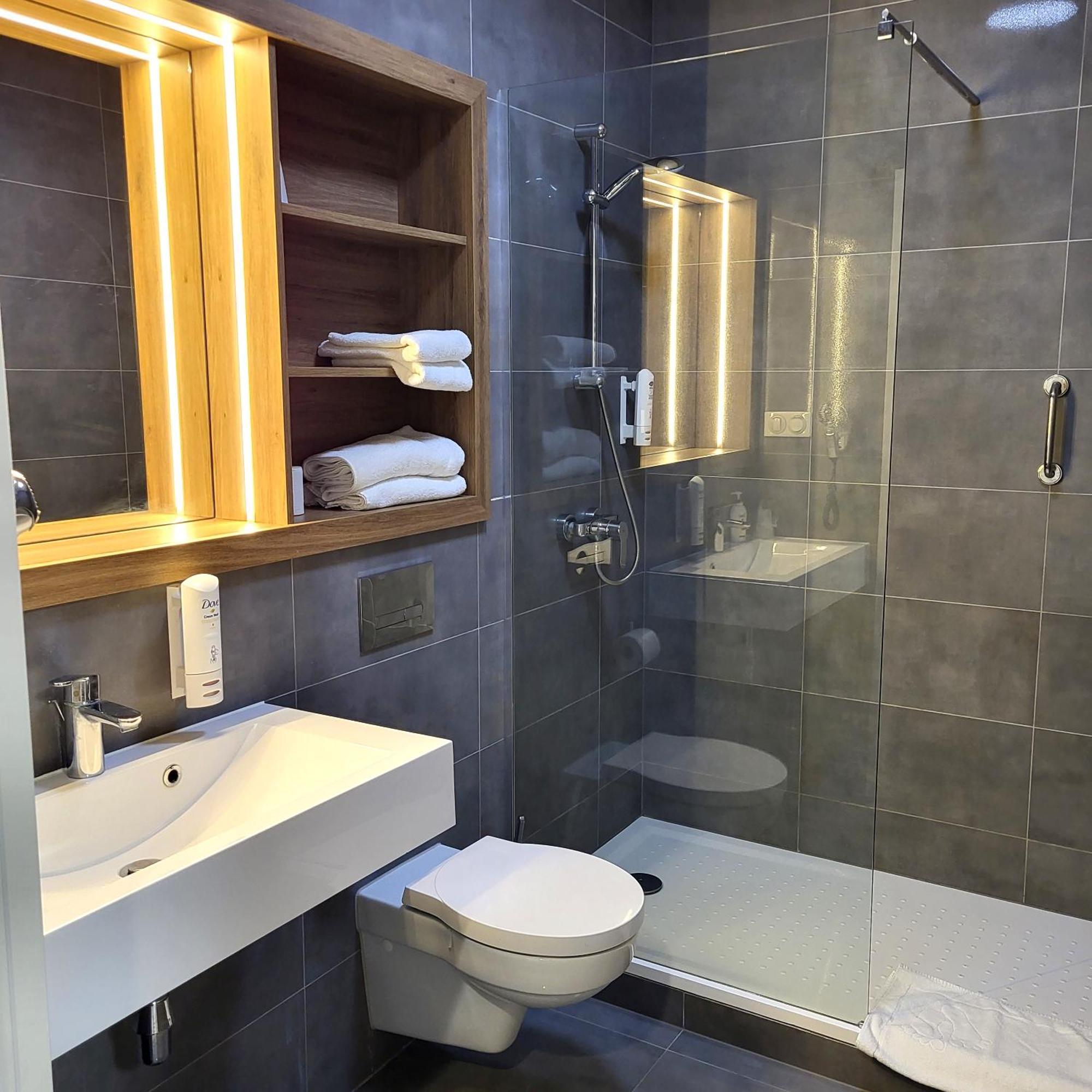 Hotel Centrum Boleslawiec  Esterno foto
