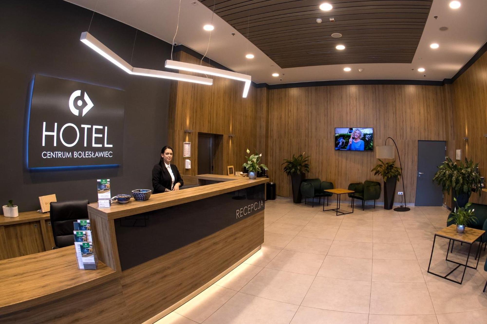 Hotel Centrum Boleslawiec  Esterno foto