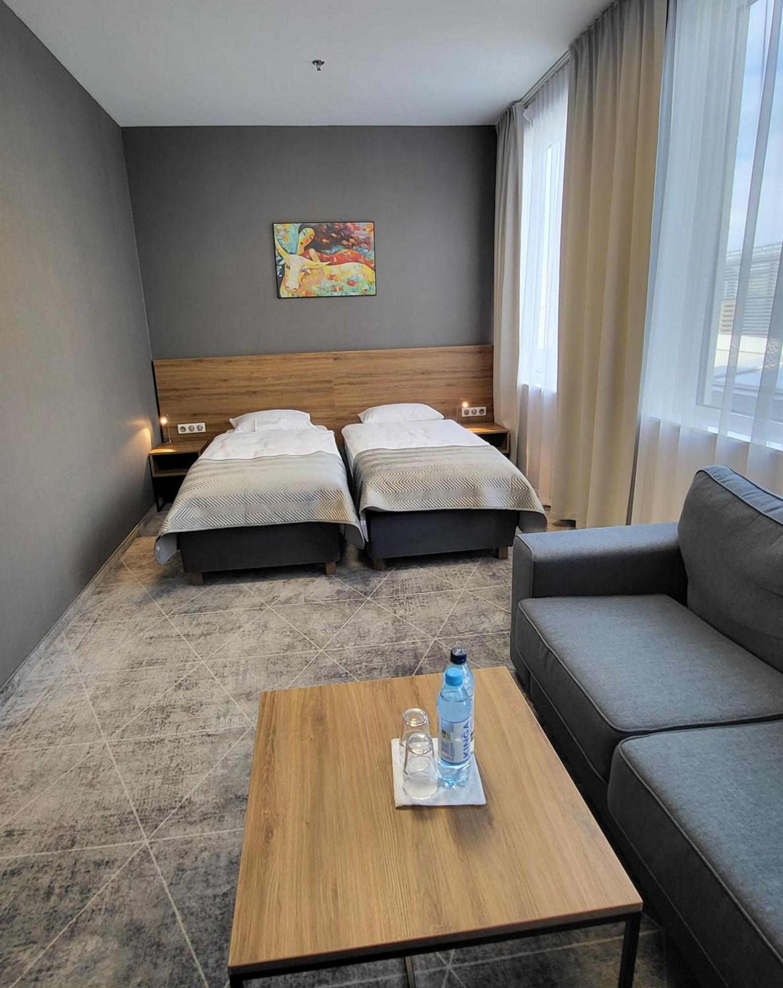 Hotel Centrum Boleslawiec  Esterno foto