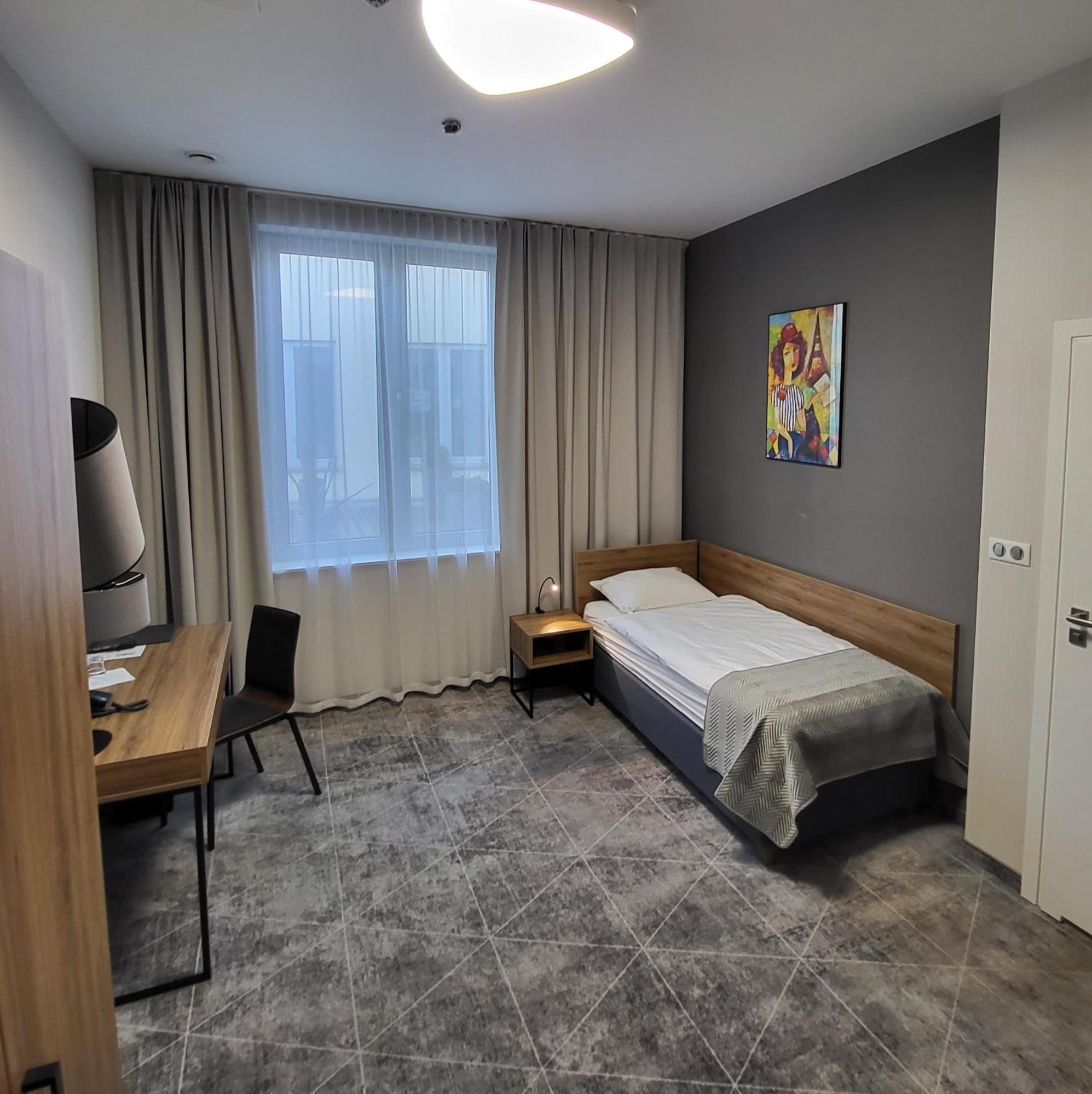 Hotel Centrum Boleslawiec  Esterno foto
