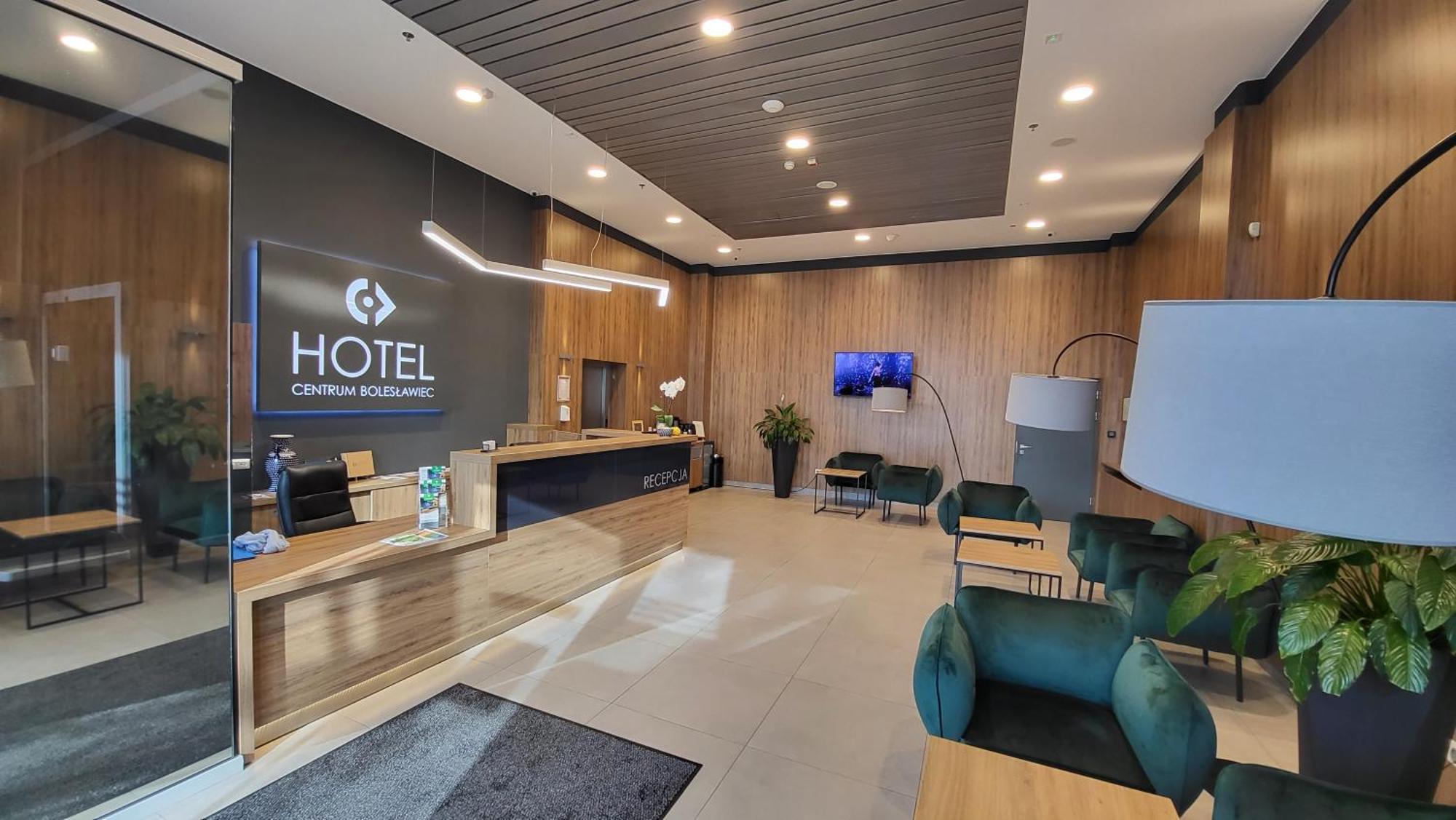 Hotel Centrum Boleslawiec  Esterno foto